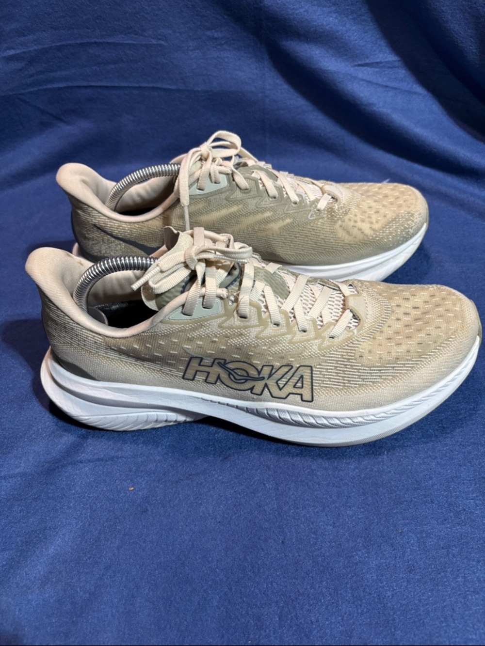 Size 11D Men’s Hoka One One HOKA Mach 6 Oat Milk Barley